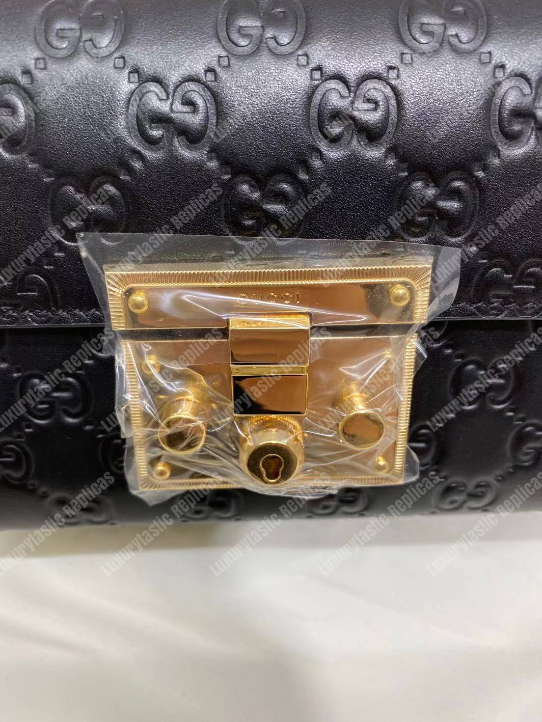 G*u*i padlock small signature shoulder bag black