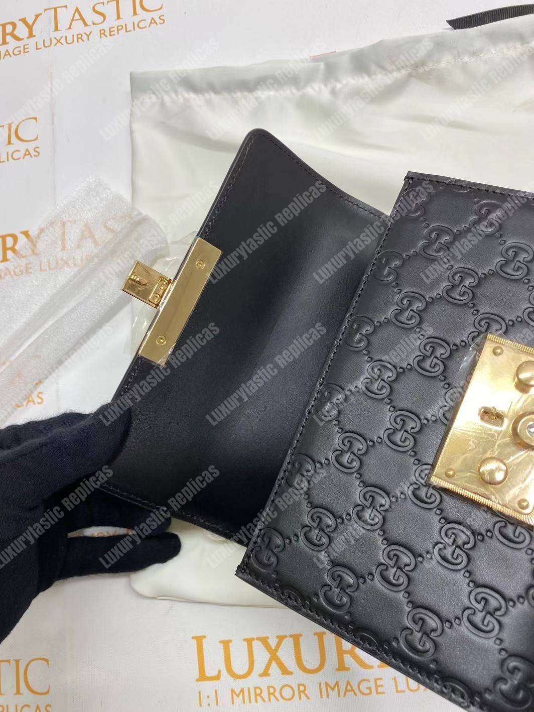 G*u*i padlock small signature shoulder bag black