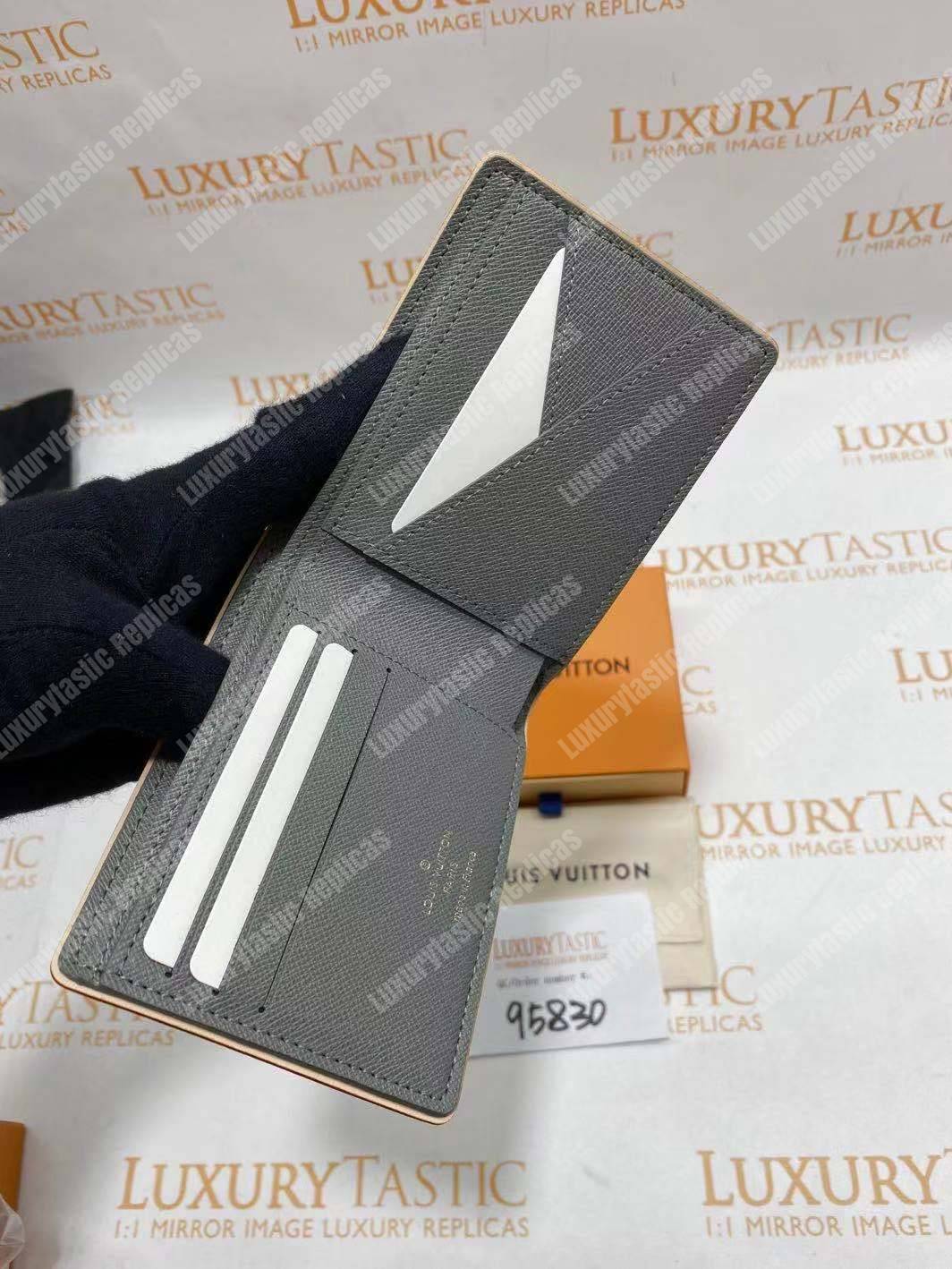 LV Fall-Winter 2018 Multiple Wallet Monogram Titanium
