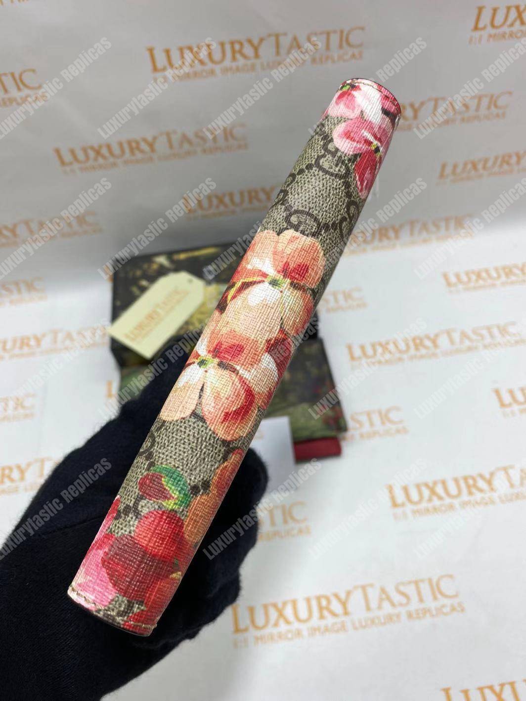 G*u*i gg blooms sup*e zip around wallet antique pink