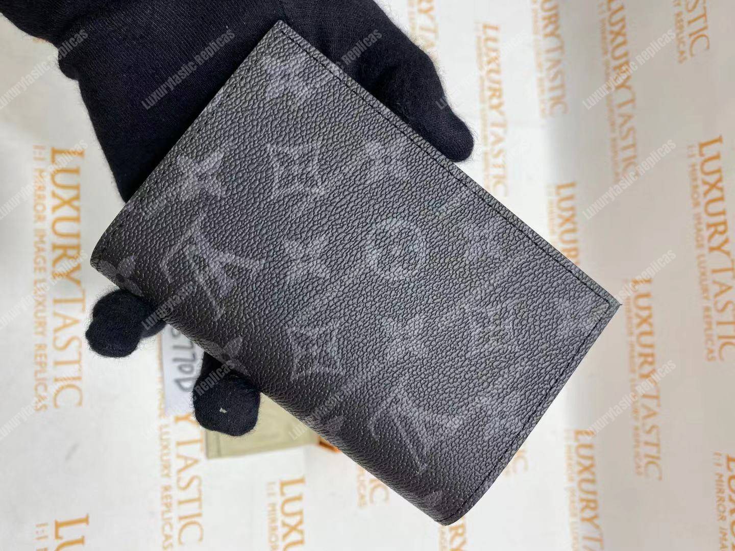 LV Passport Cover Monogram Eclipse