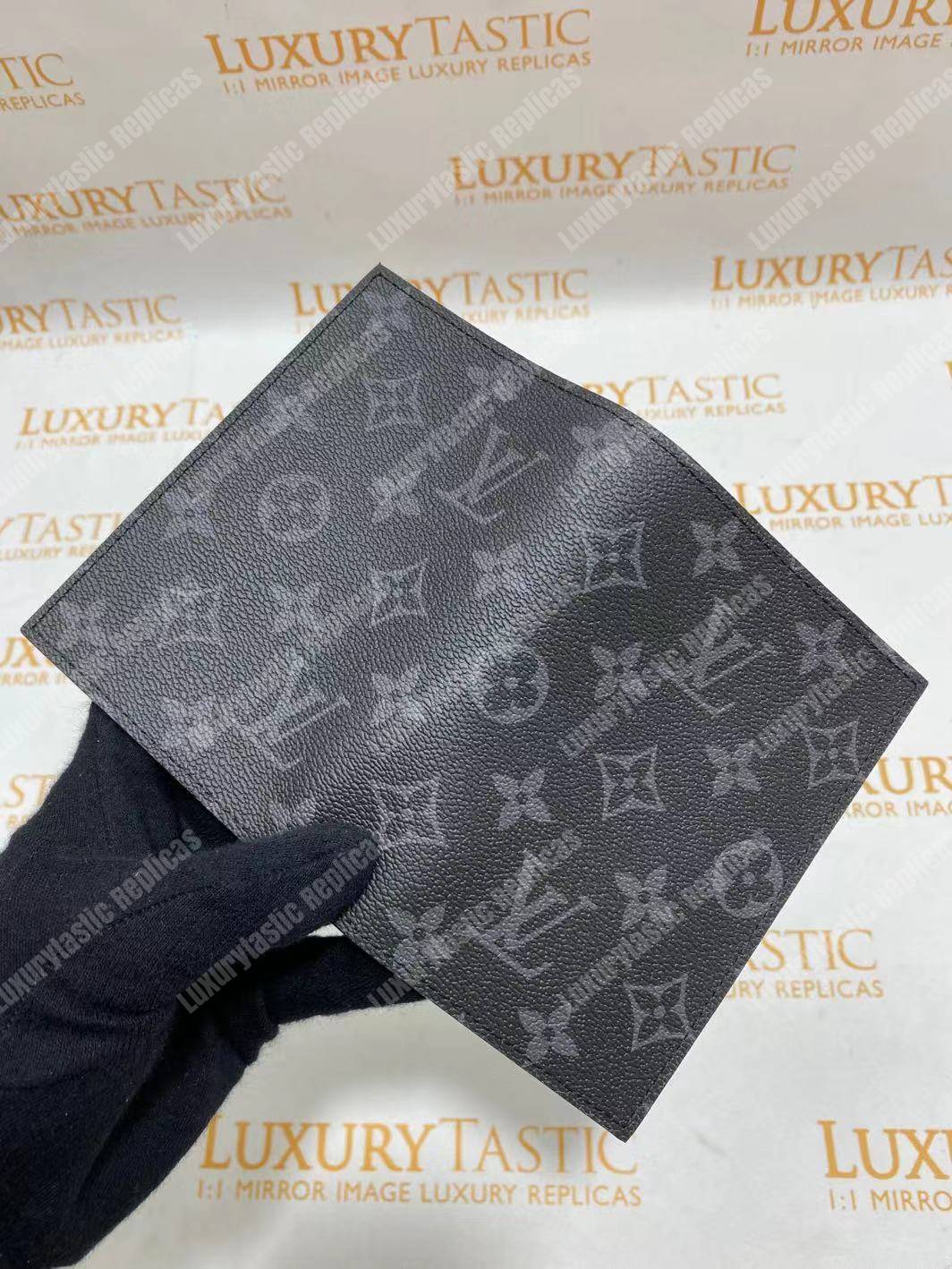 LV Passport Cover Monogram Eclipse