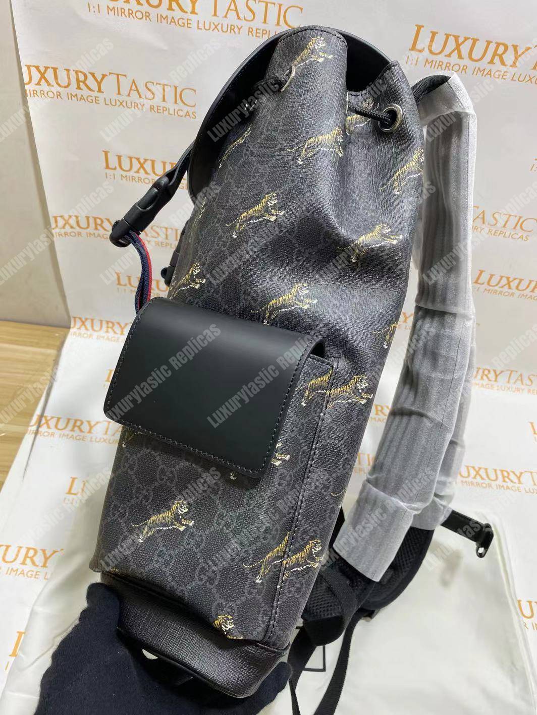 G*u*i bestiary backpack with tigers