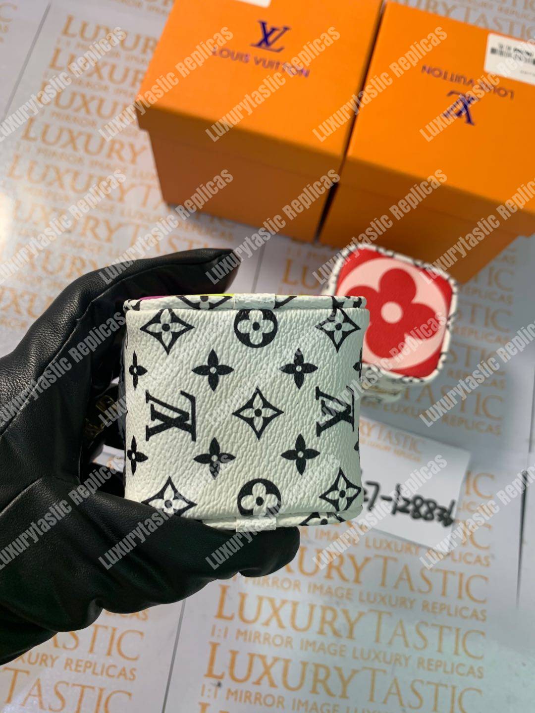 LV Porte Monnaie Cube Summer 2019 Pink