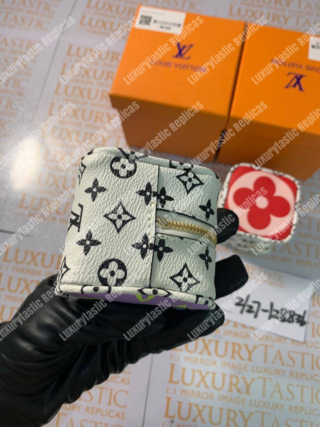 LV Porte Monnaie Cube Summer 2019 Pink