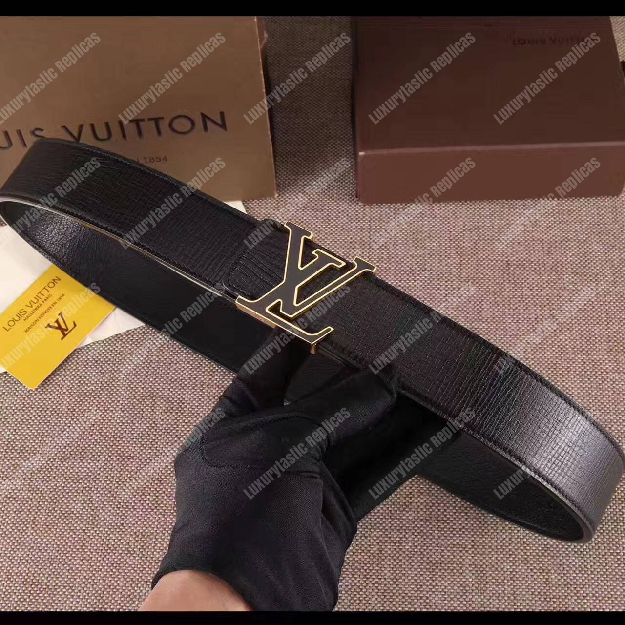 LV Initiales 40mm Epi Leather Gold Buckle