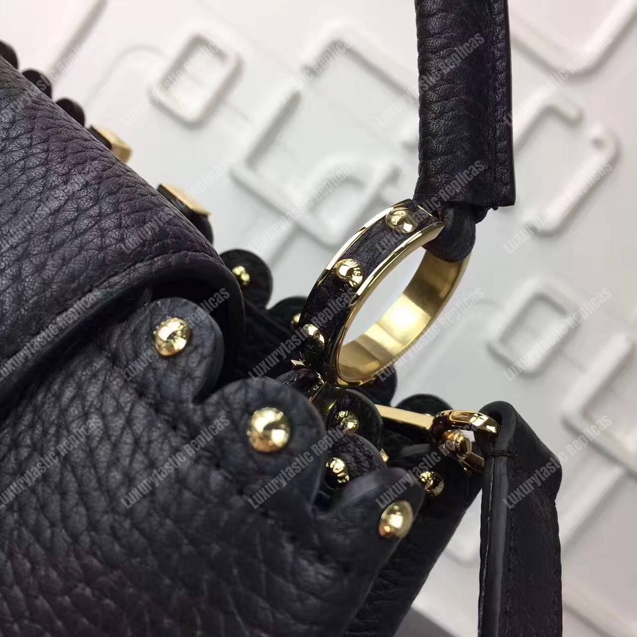 LV Capucines PM Black