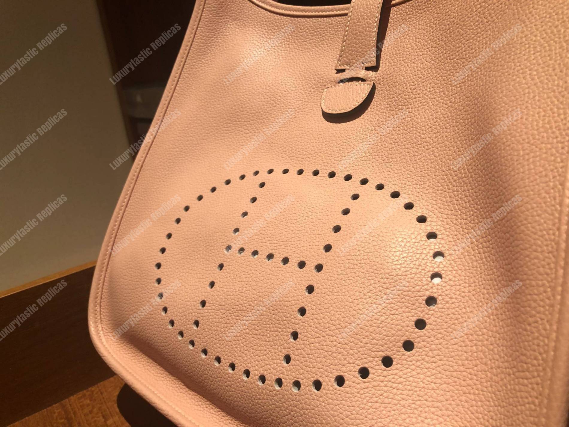 H**mes evelyne iii 29 clemence bag cognac