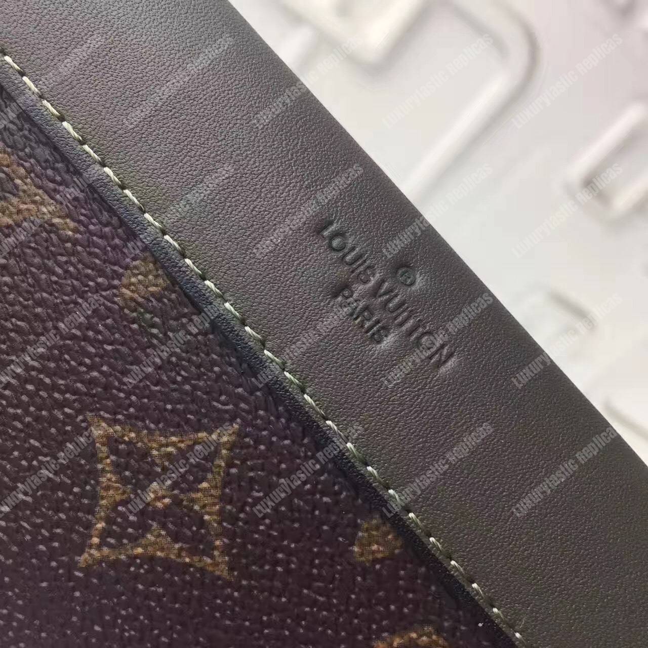 LV Sarah Tuileres Wallet Monogram Khaki