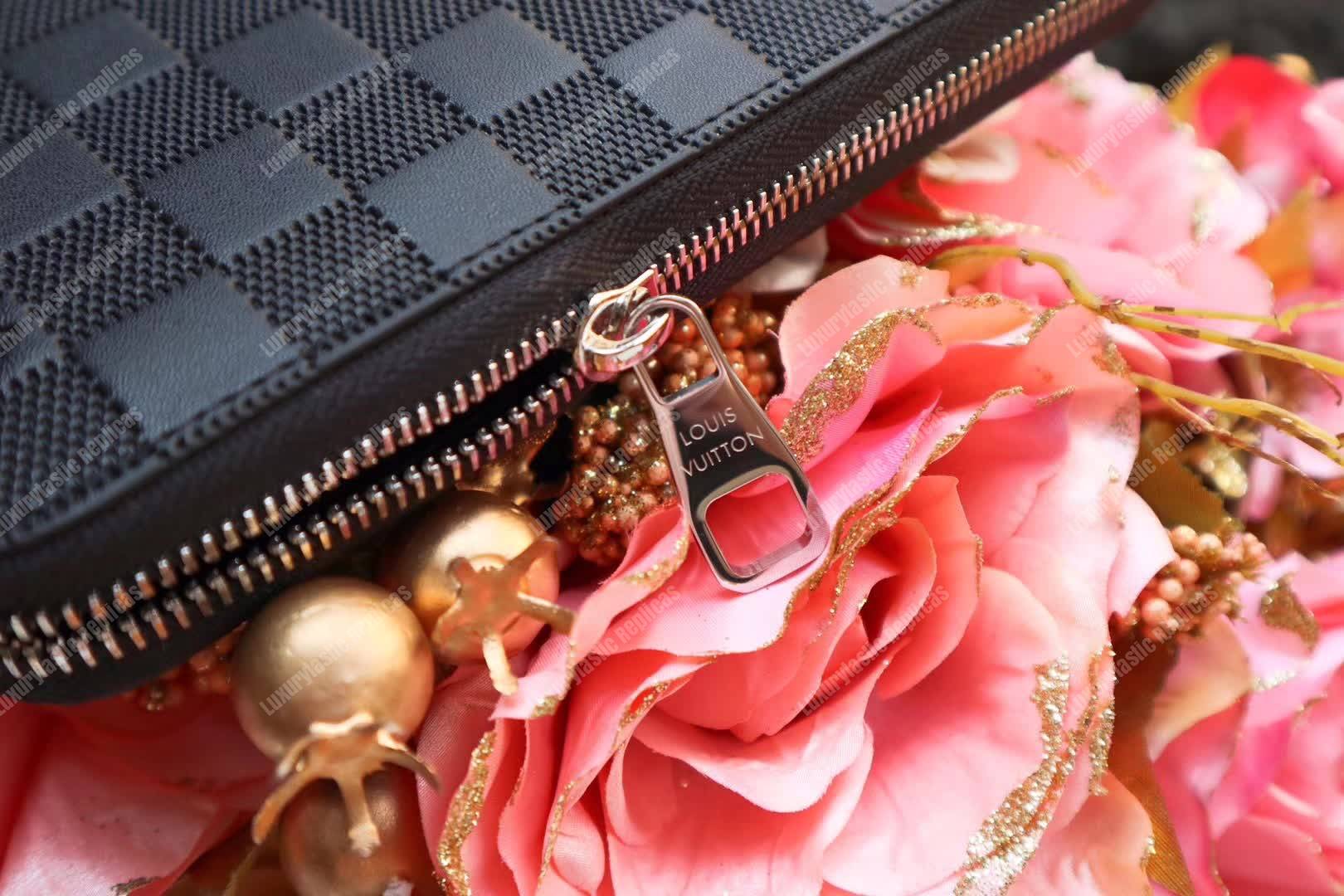 LV Zippy Wallet Damier Infini Leather Onyx