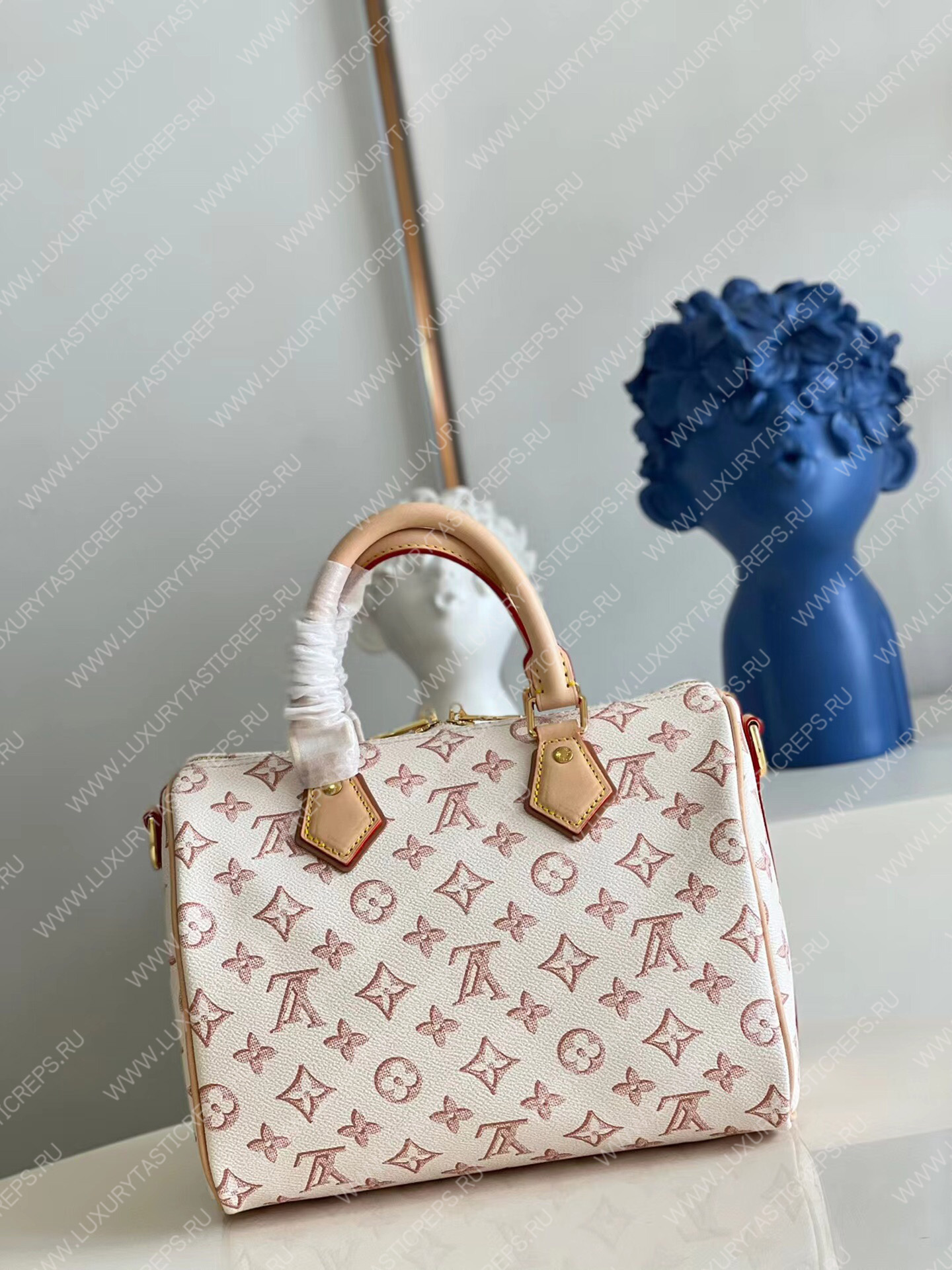 l**is V*t*n speedy bandouliÈre 25 beige m20919