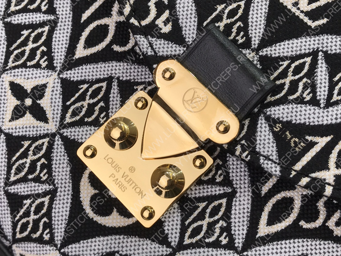 l**is V*t*n lv pochette mÉtis grey m57272