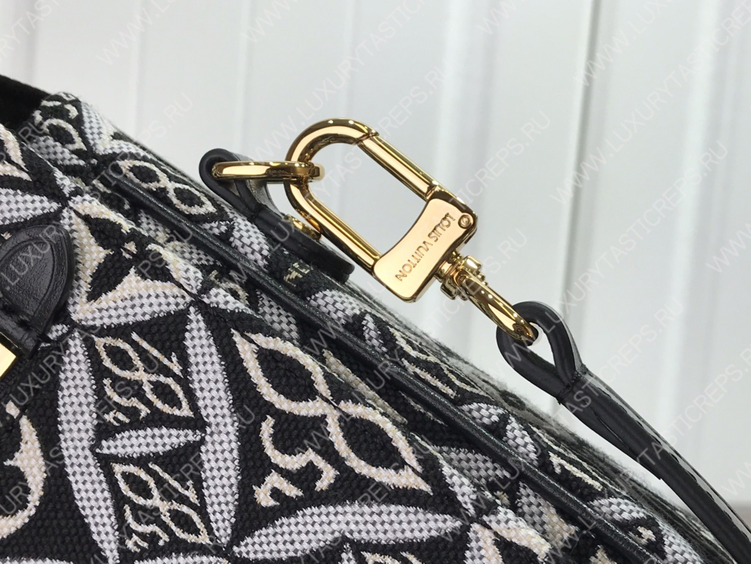 l**is V*t*n lv pochette mÉtis grey m57272