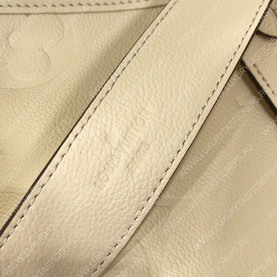 l**is V*t*n carryall pm m46293 cream