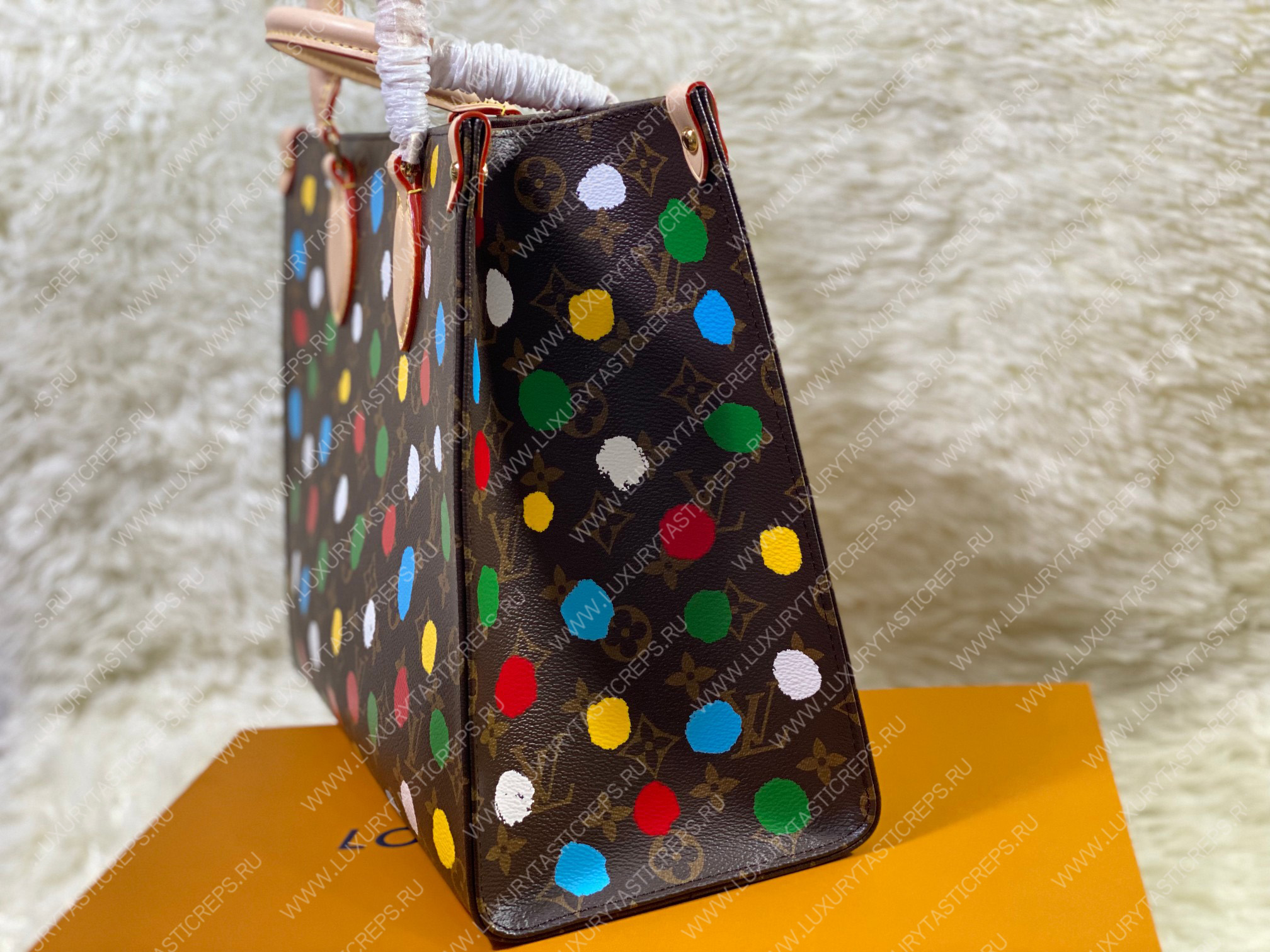 l**is V*t*n lv x yk onthego mm brown m46379