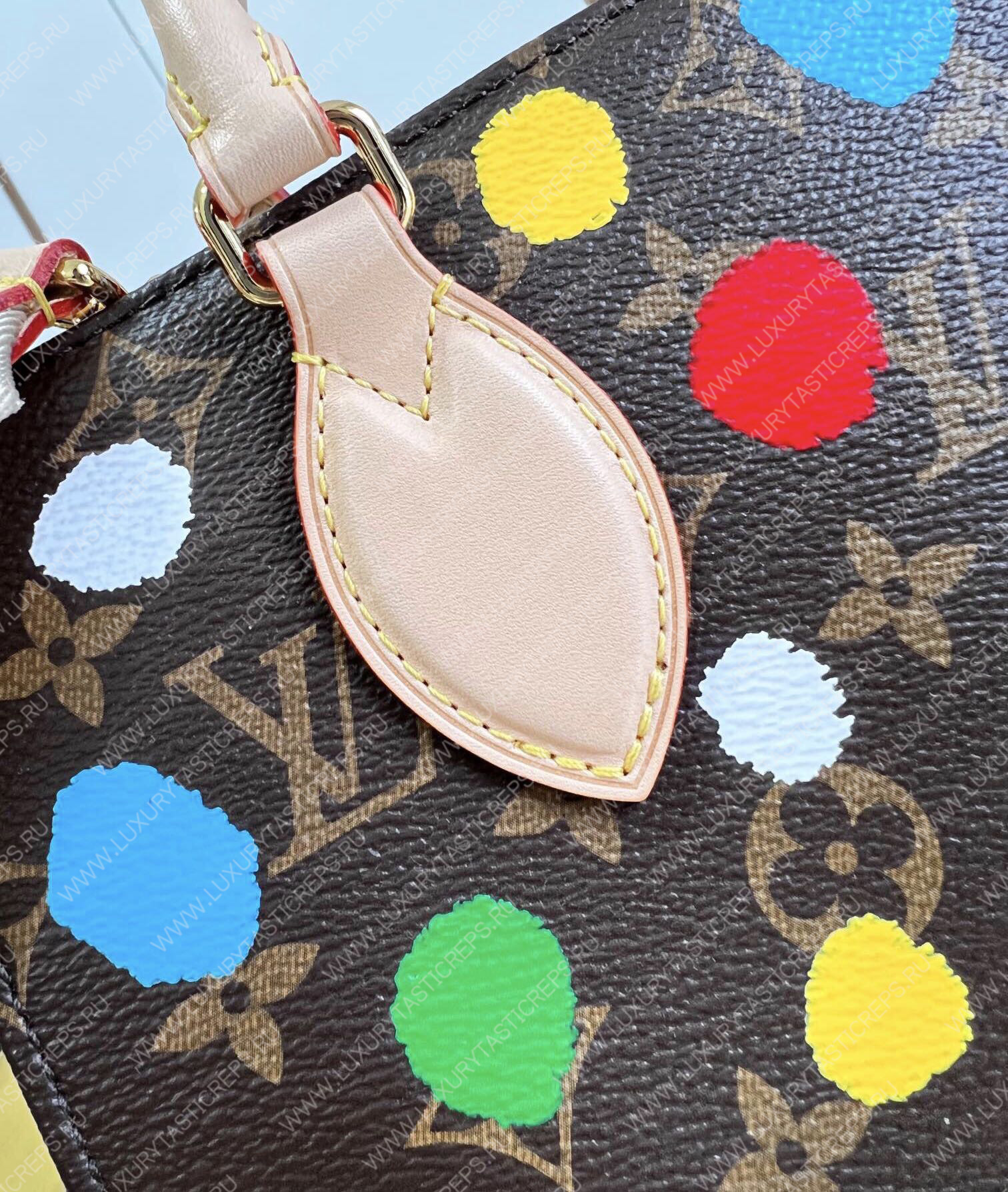 l**is V*t*n lv x yk onthego pm brown m46380