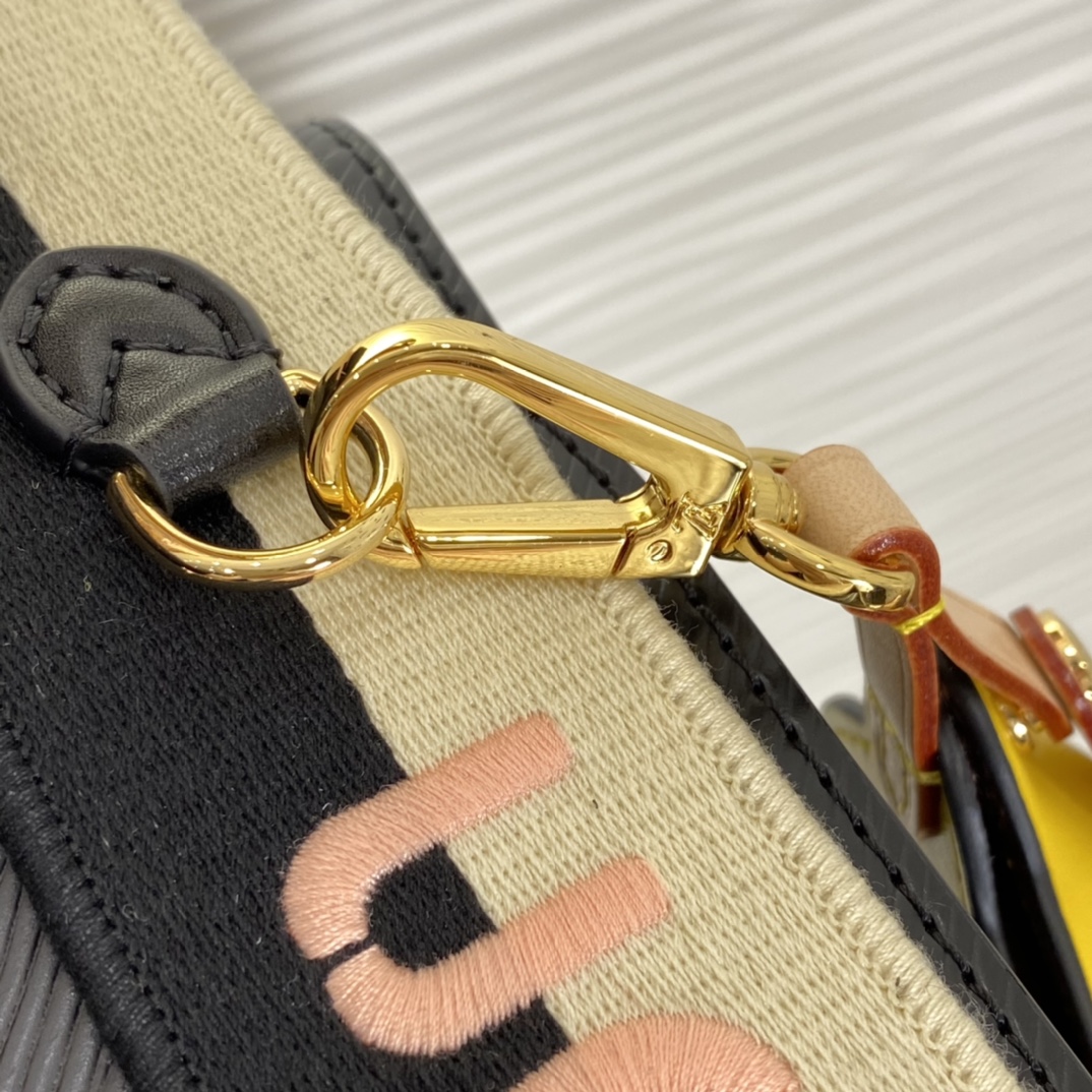 l**is V*t*n twist mm black m20680