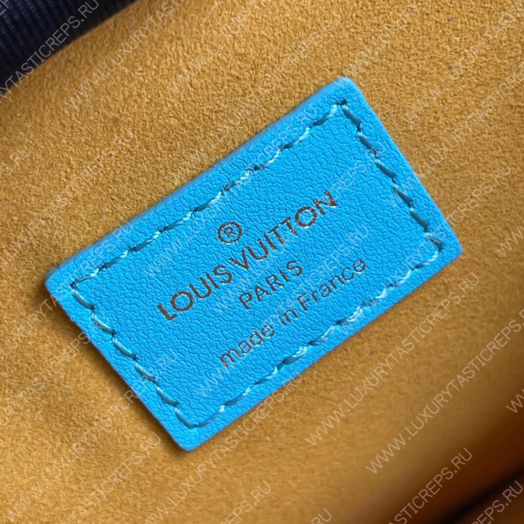 l**is V*t*n coussin pm turquise m57793