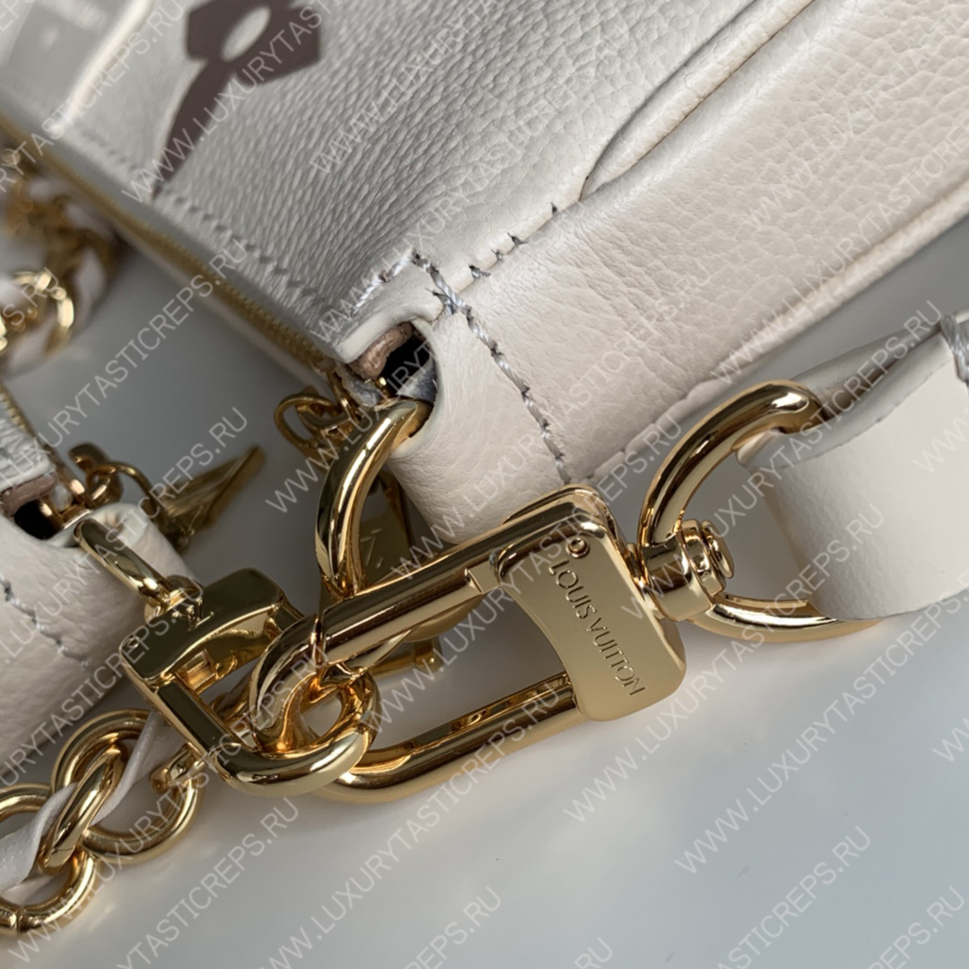 l**is V*t*n multi pochette accessoires cream m45983