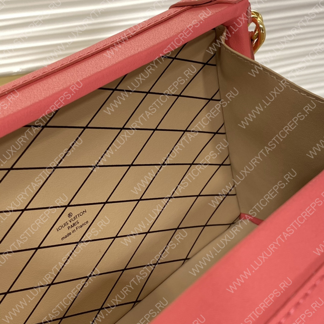 l**is V*t*n petite malle fluo pink m20745