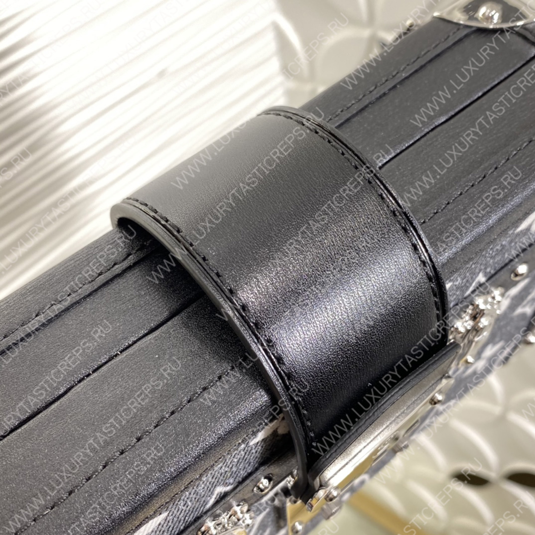 l**is V*t*n petite malle gray m21462