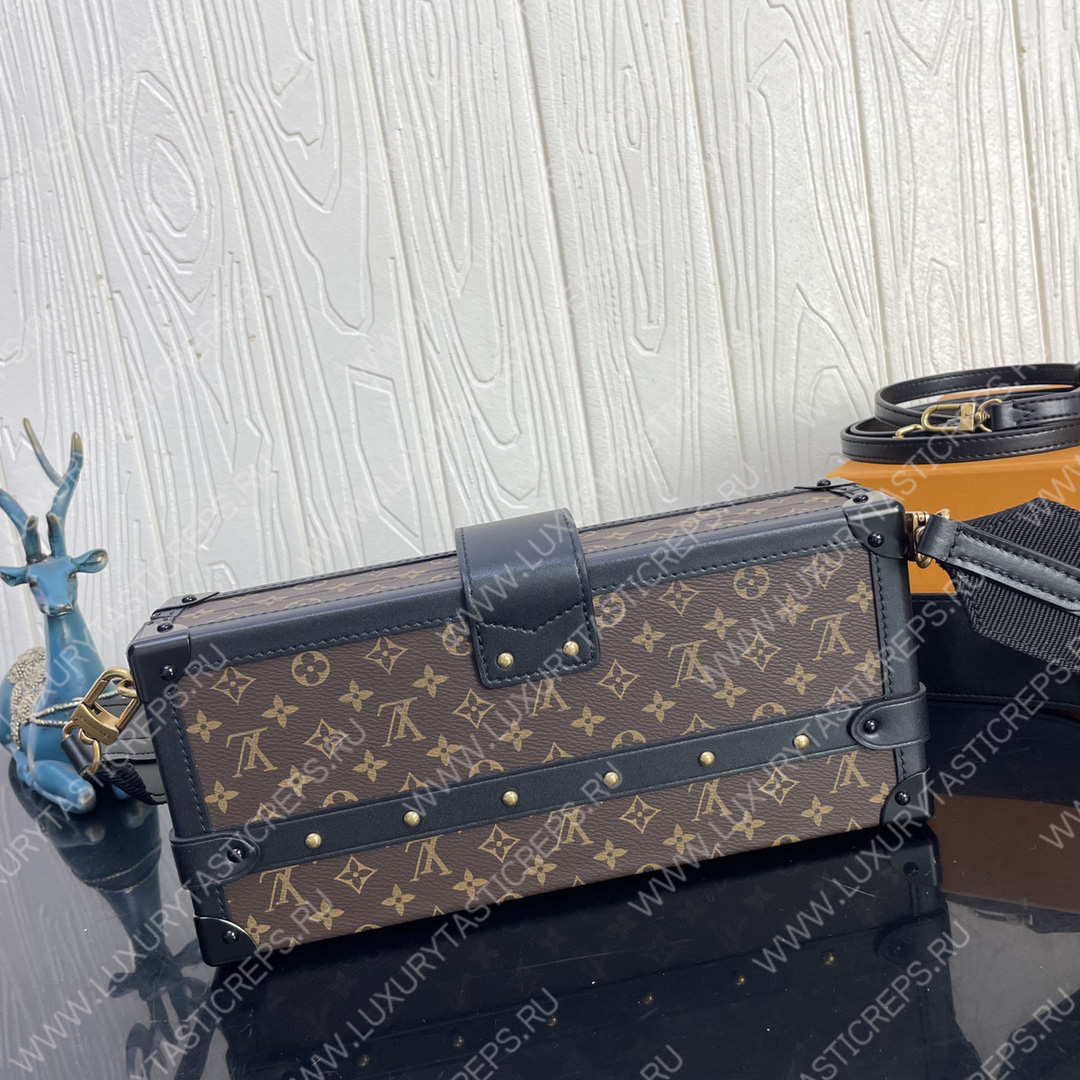 l**is V*t*n petite malle east west brown m46120