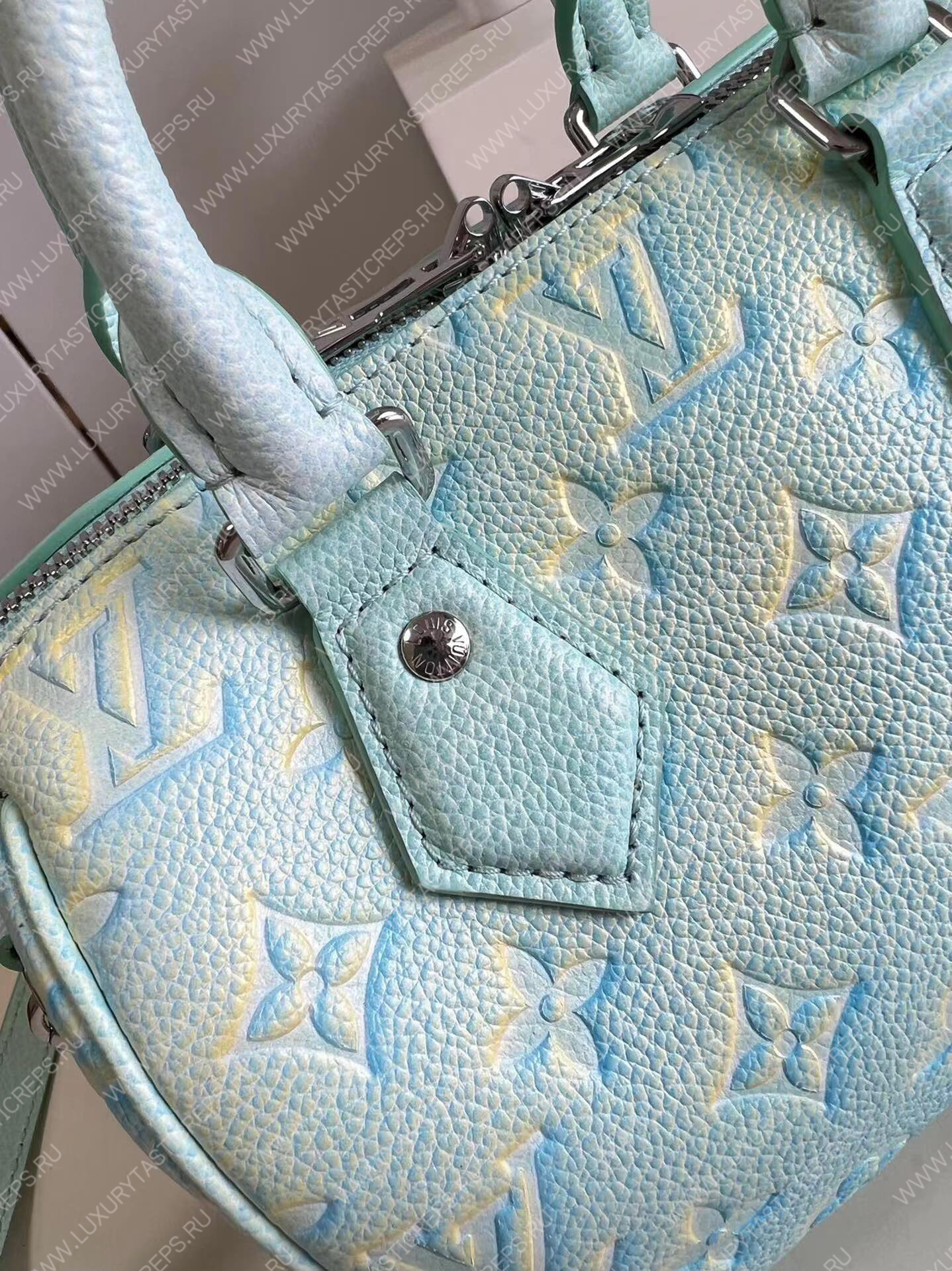 l**is V*t*n speedy bandouliÈre 20 vert d’eau green m46092