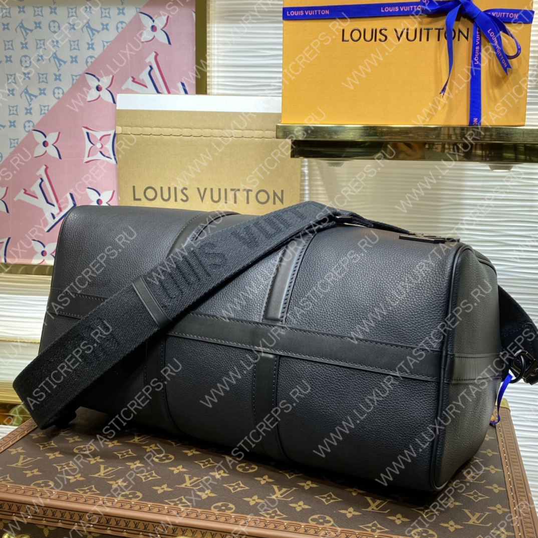 l**is V*t*n keepall bandouliÈre 40 black m57088