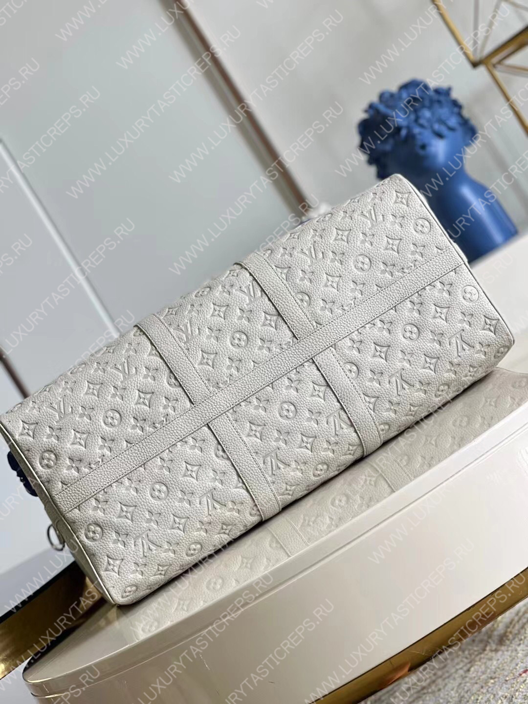 l**is V*t*n keepall 50 white m20901