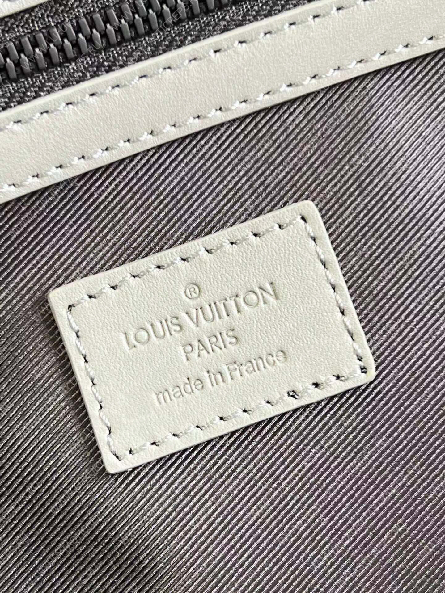 l**is V*t*n keepall 50b anthracite gray m46117