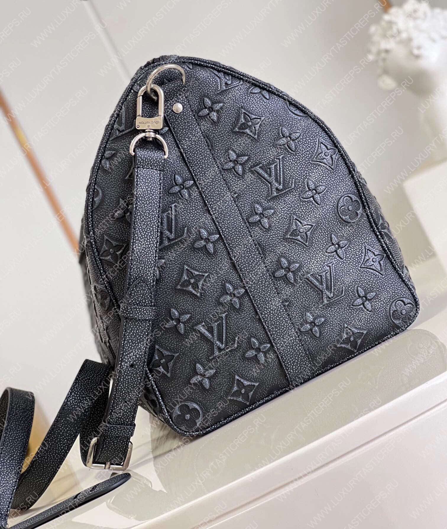 l**is V*t*n keepall bandouliÈre 50 denim black m21375