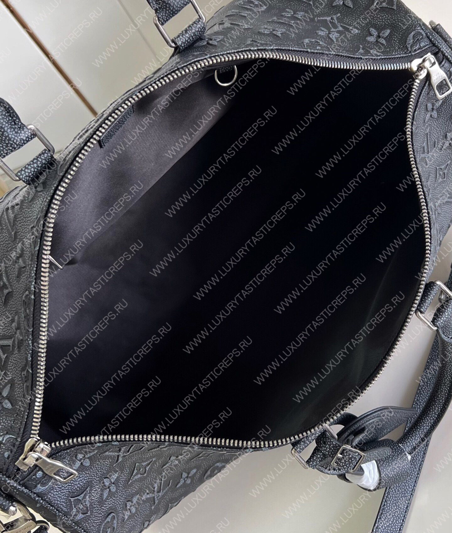 l**is V*t*n keepall bandouliÈre 50 denim black m21375