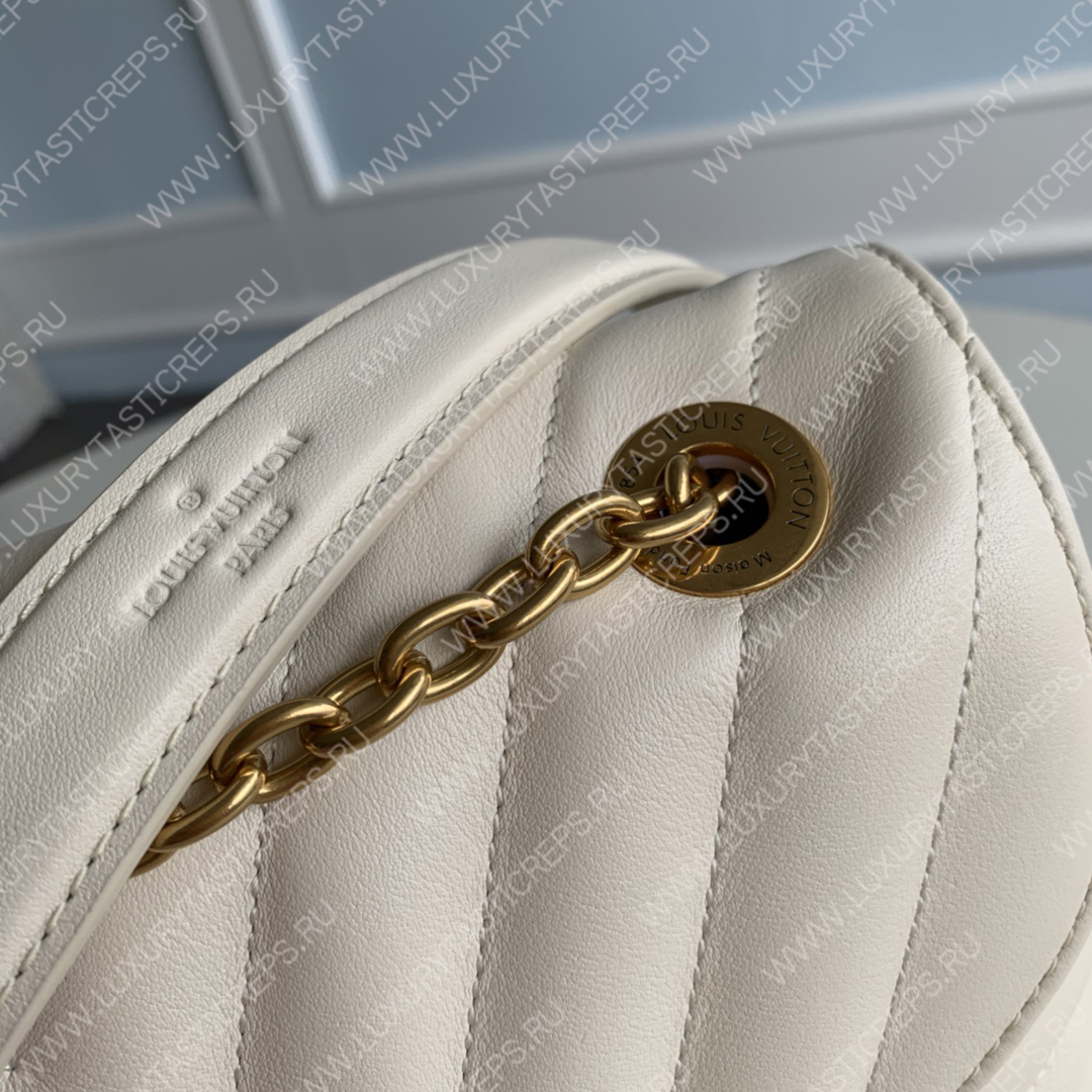l**is V*t*n new wave chain bag mm ivory m58549
