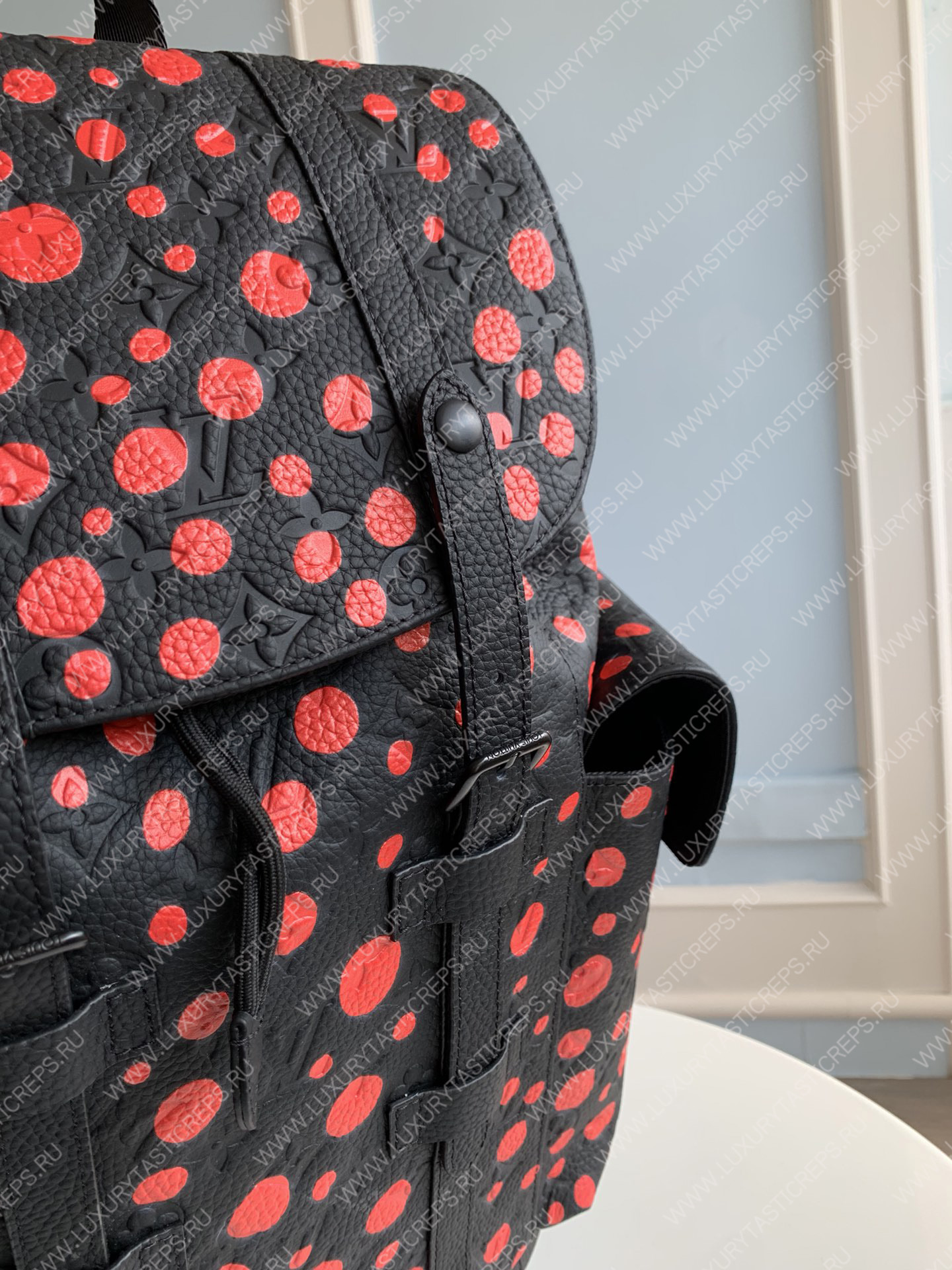 l**is V*t*n lv x yk christopher mm black/red m21978