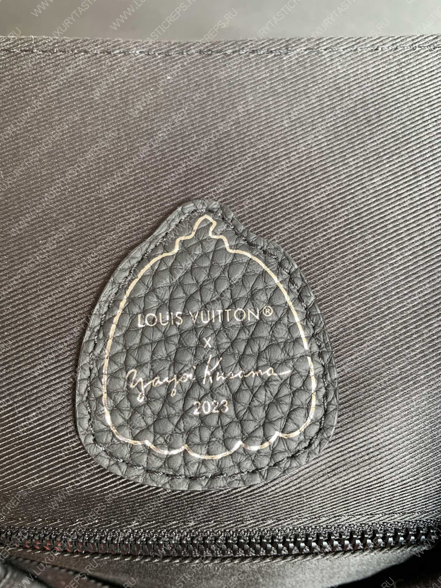 l**is V*t*n lv x yk christopher mm black/red m21978