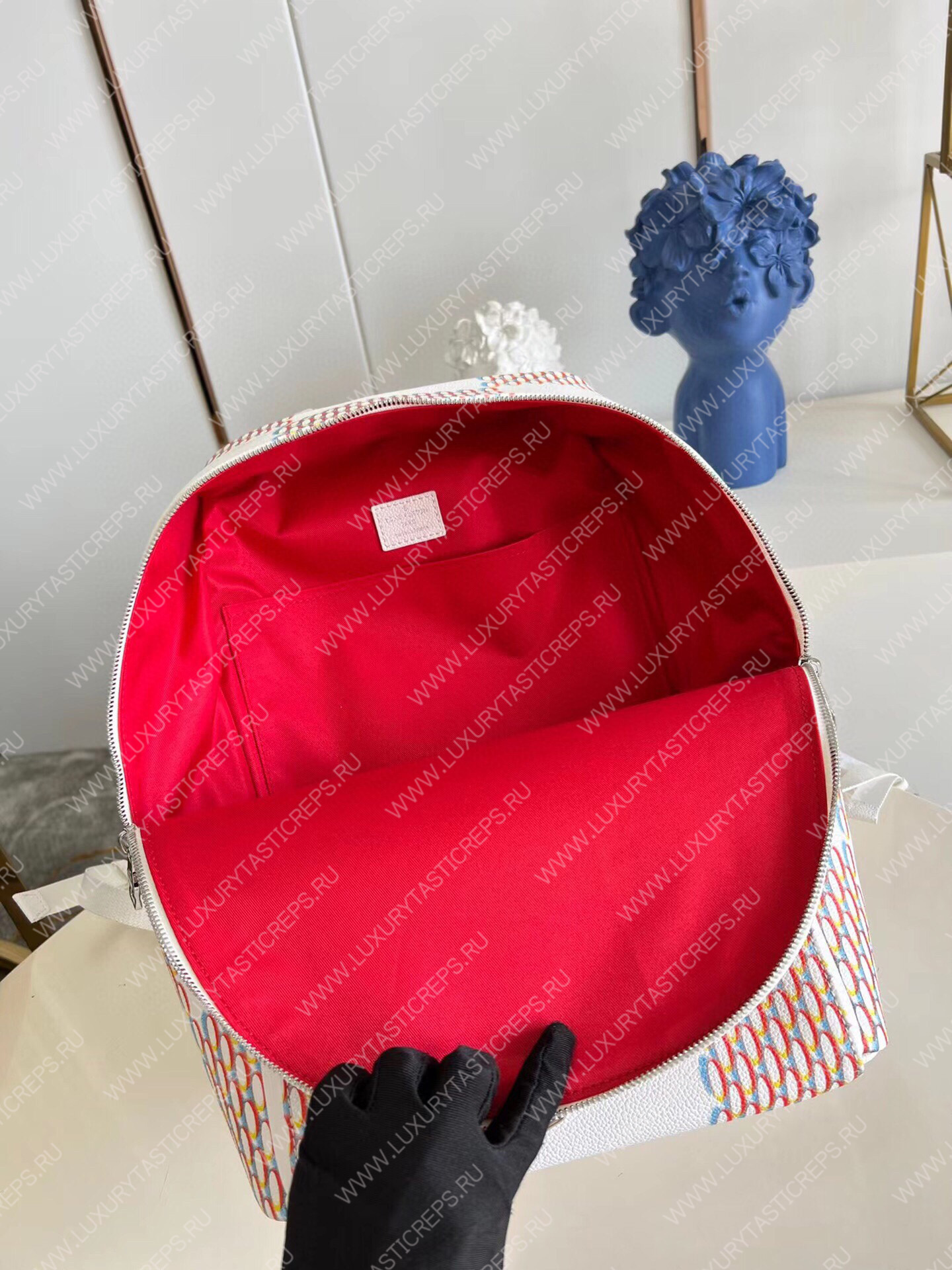 l**is V*t*n racer backpack damier white m20664