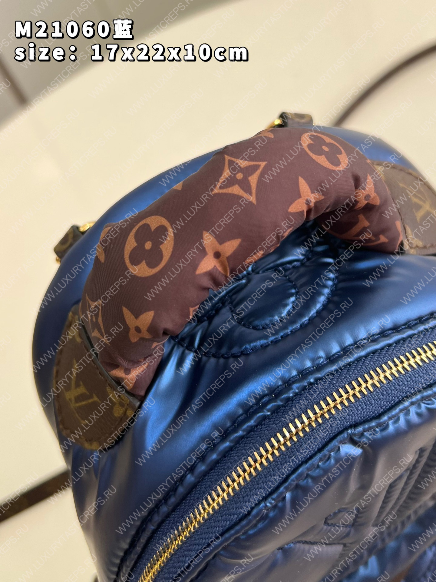 l**is V*t*n palm springs mini blue m21060