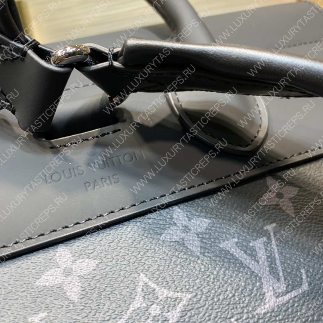 l**is V*t*n steamer backpack black m44052