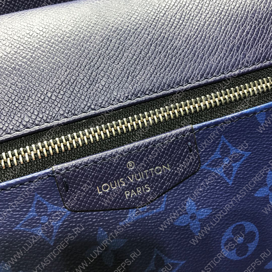 l**is V*t*n discovery backpack pm navy blue m30230