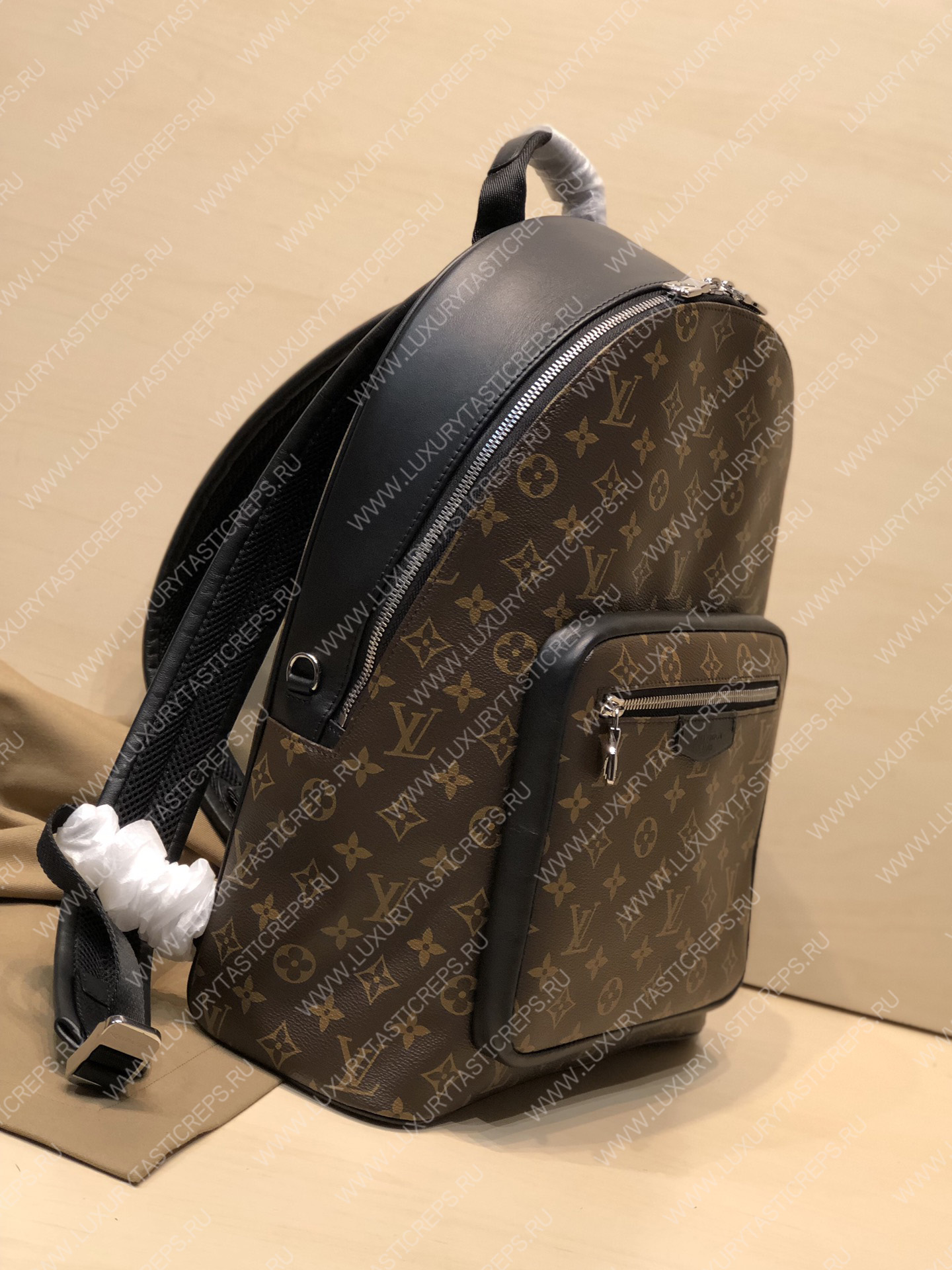 l**is V*t*n josh backpack brown m45349