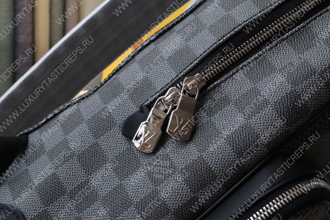 l**is V*t*n campus backpack gray n50009