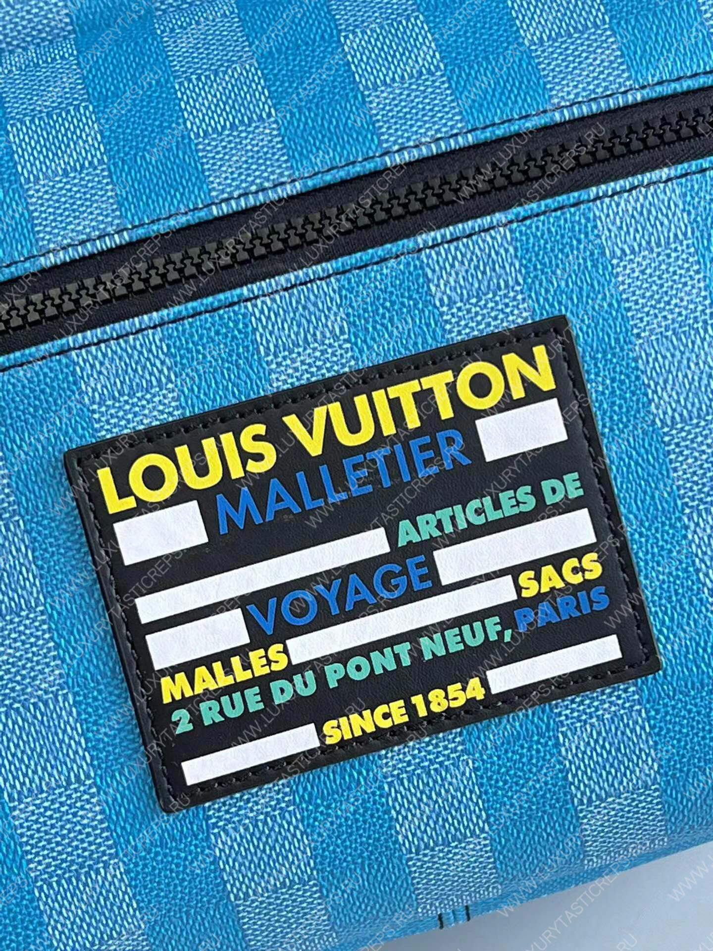 l**is V*t*n discovery backpack gradient blue m59913