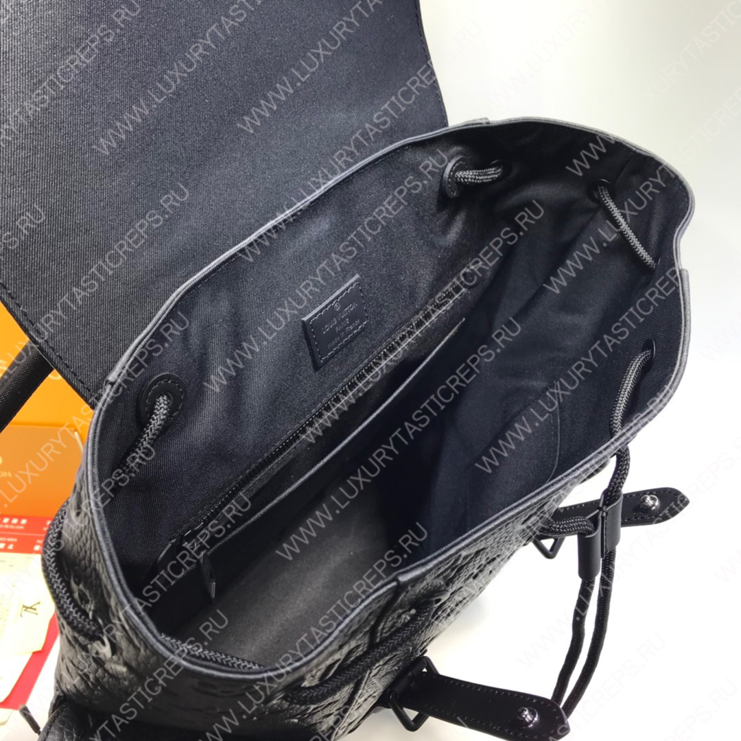 l**is V*t*n christopher pm black m43735