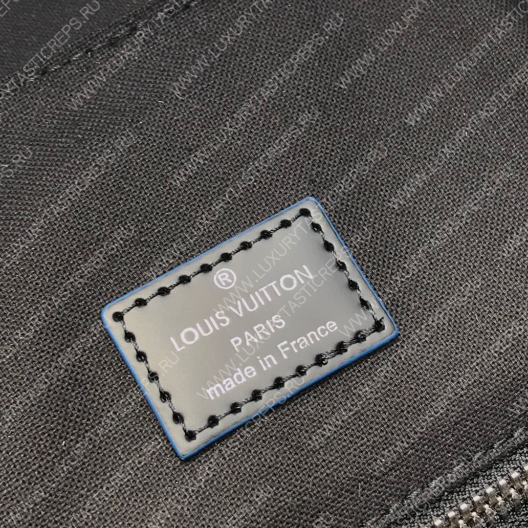 l**is V*t*n christopher pm graphite m43735