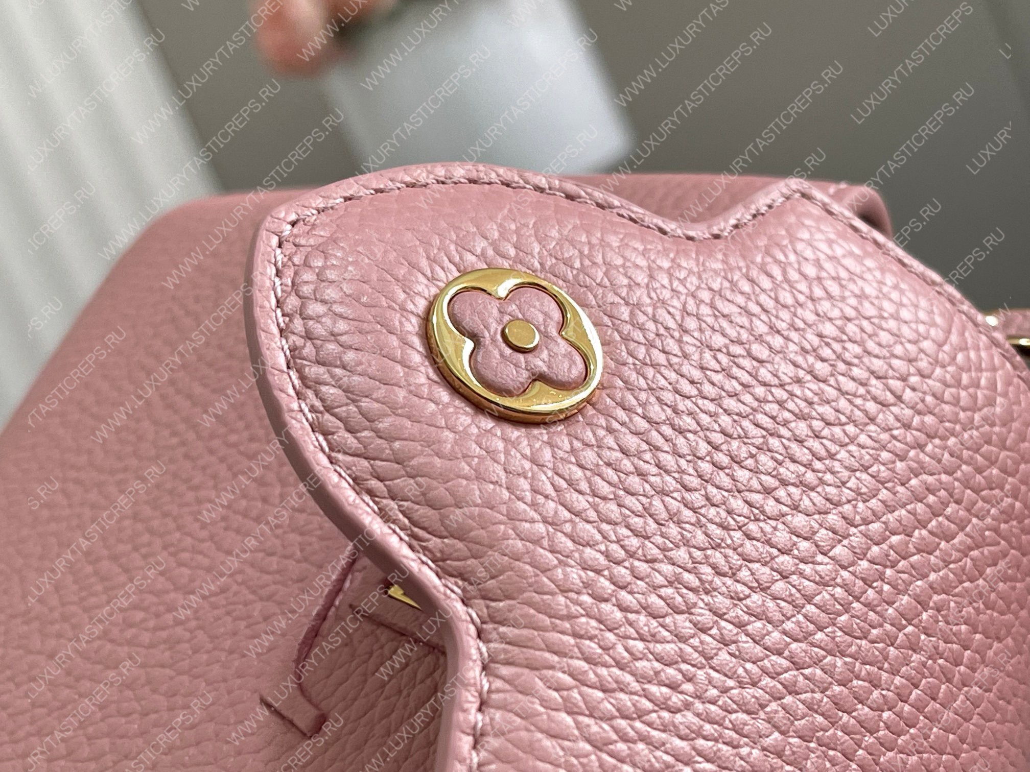 l**is V*t*n capucines bb pearly pink m21103
