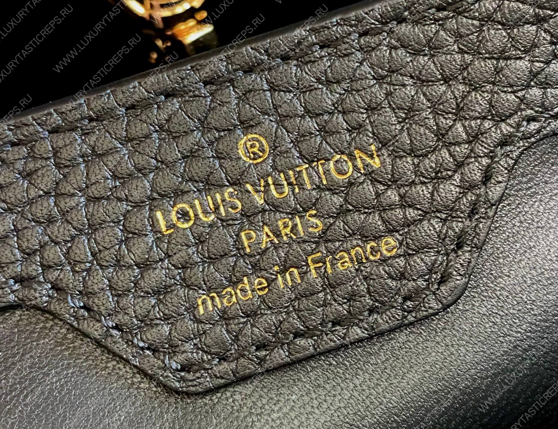 l**is V*t*n capucines mm black m20704