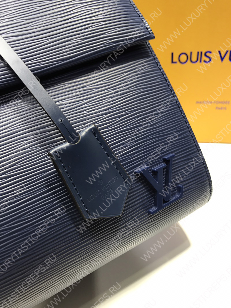 l**is V*t*n cluny bb navy blue m41312