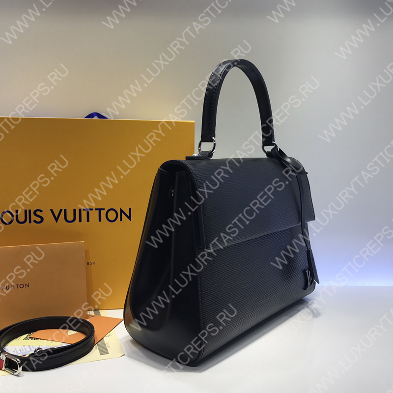 l**is V*t*n cluny bb black m41312