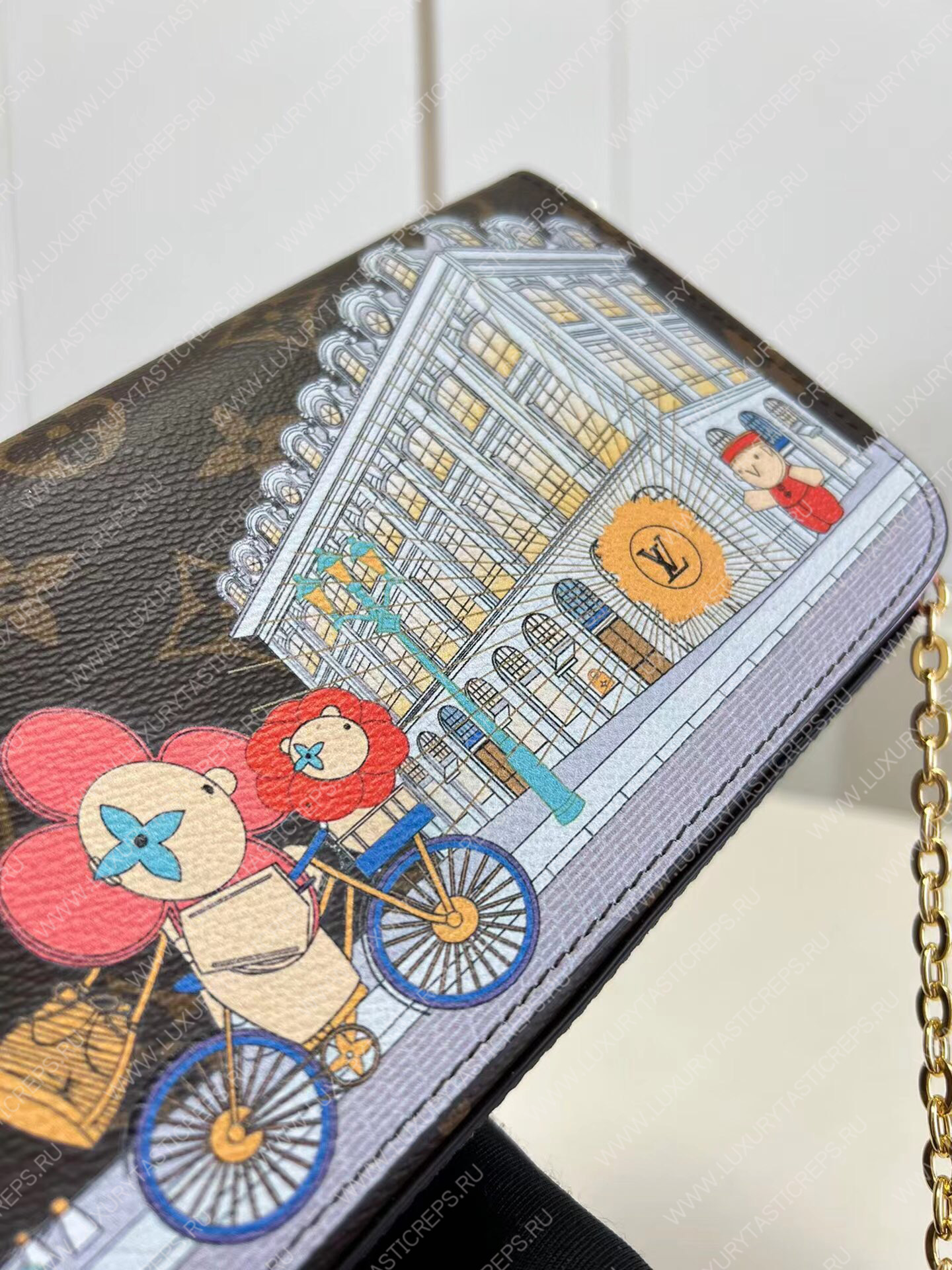 l**is V*t*n fÉlicie pochette cerise red m81545