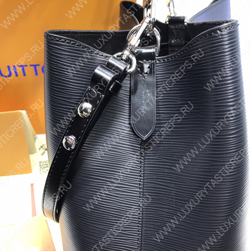 l**is V*t*n nÉonoÉ mm black m54366